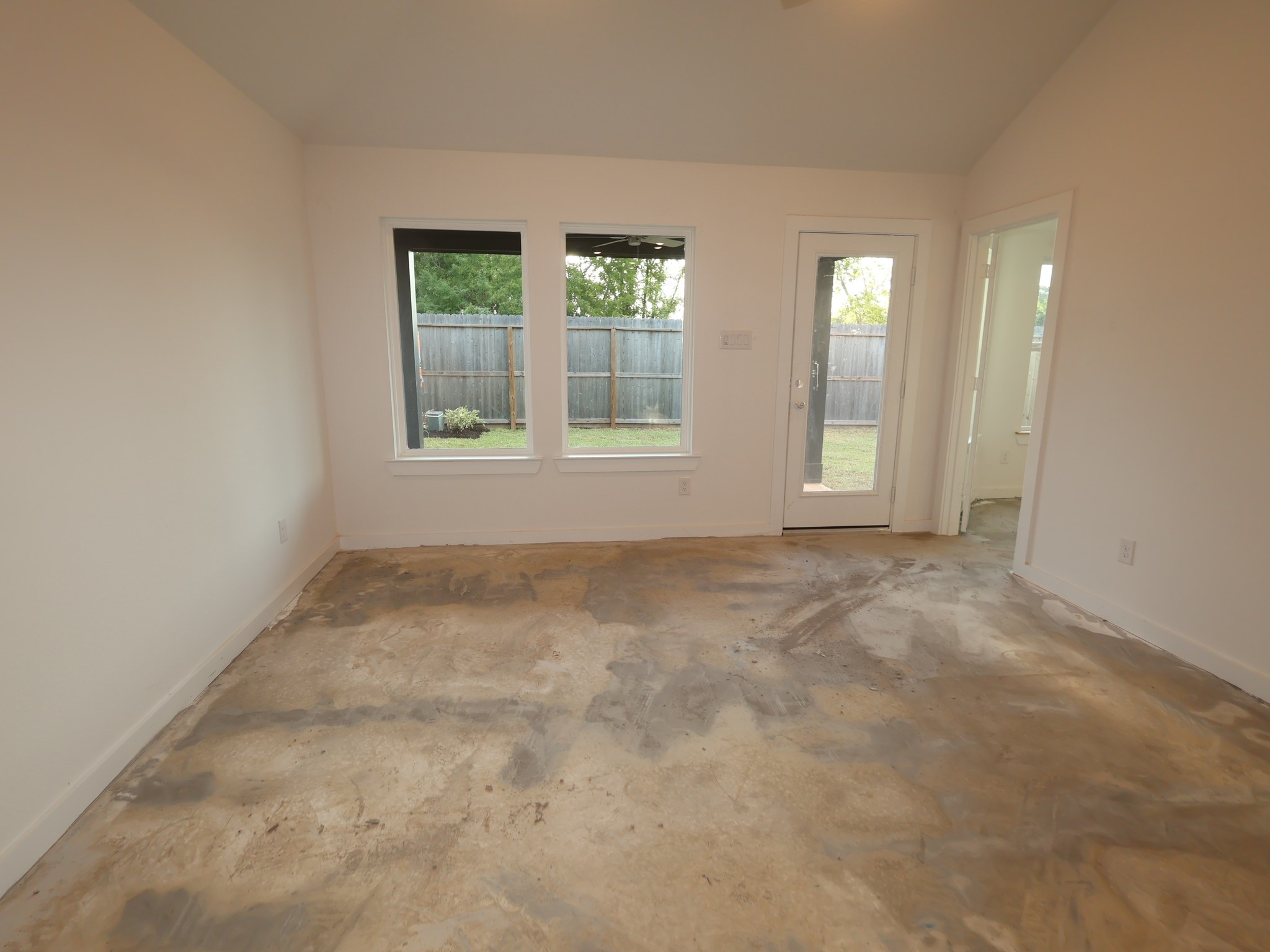 5930 Texas Sun Drive Property Photo 5