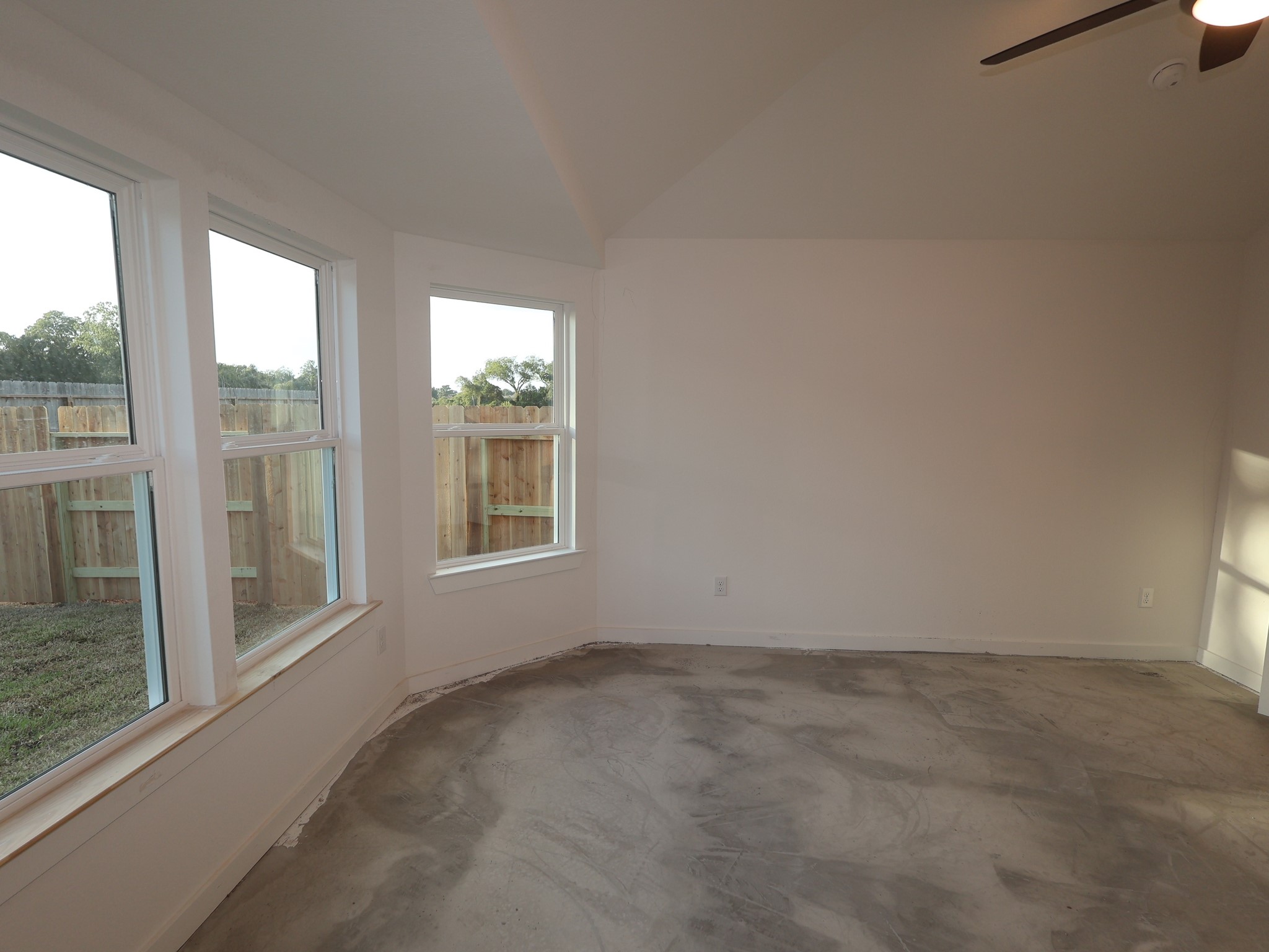 5930 Texas Sun Drive Property Photo 7