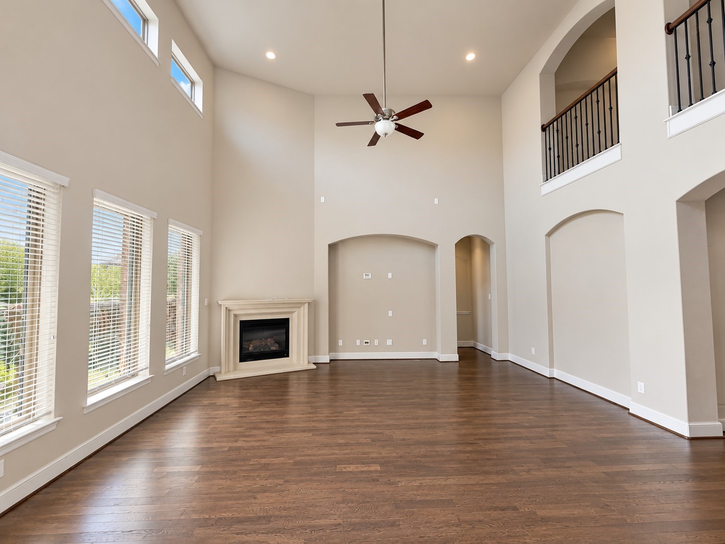 15707 Rock Squirrel Drive Property Photo 5