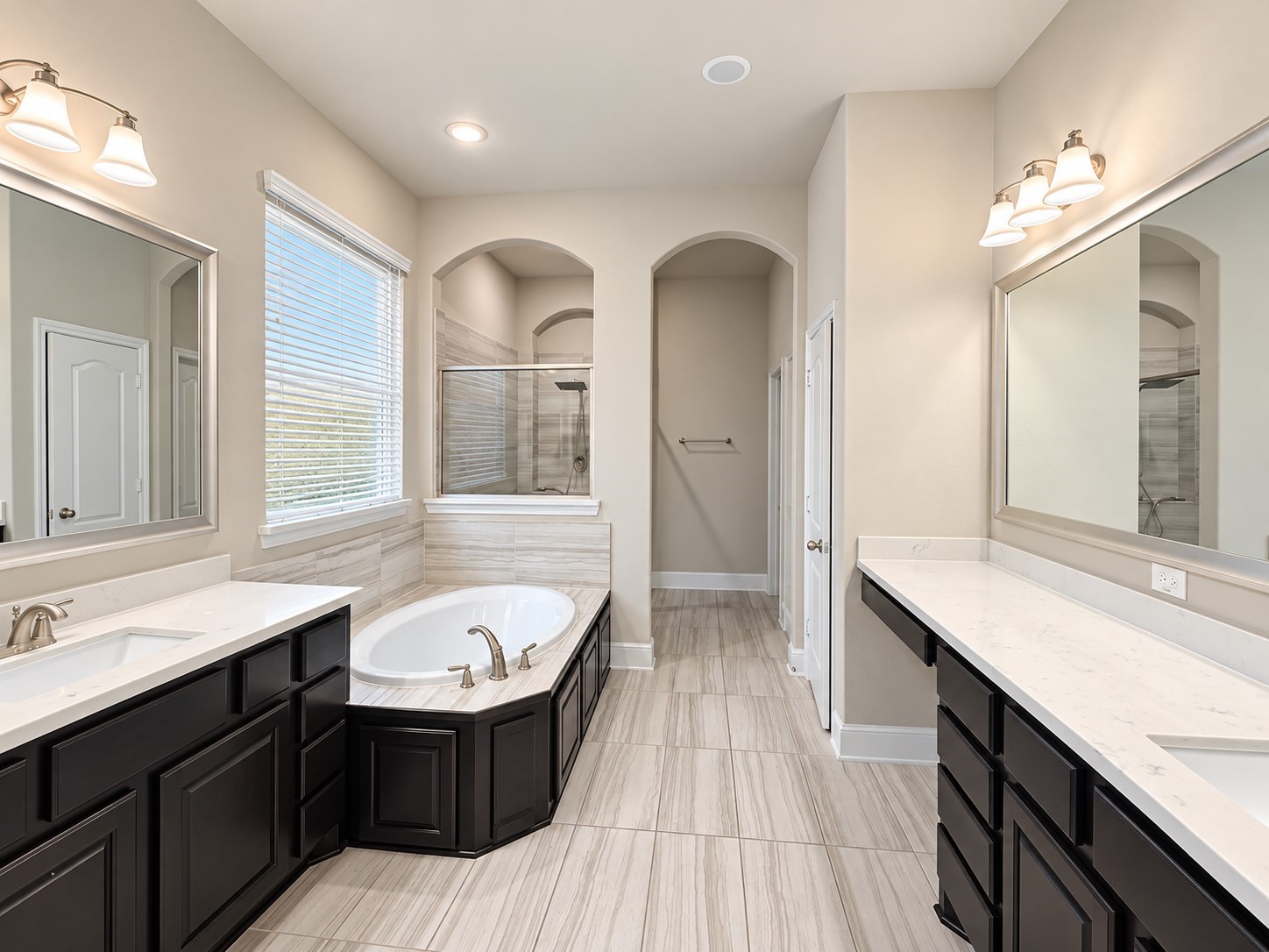15707 Rock Squirrel Drive Property Photo 11
