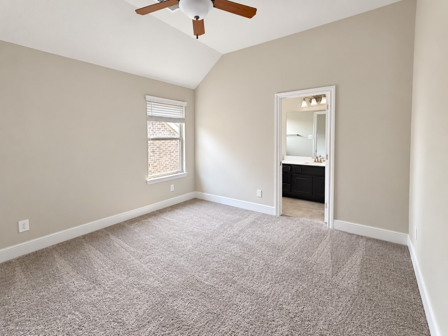 15707 Rock Squirrel Drive Property Photo 20