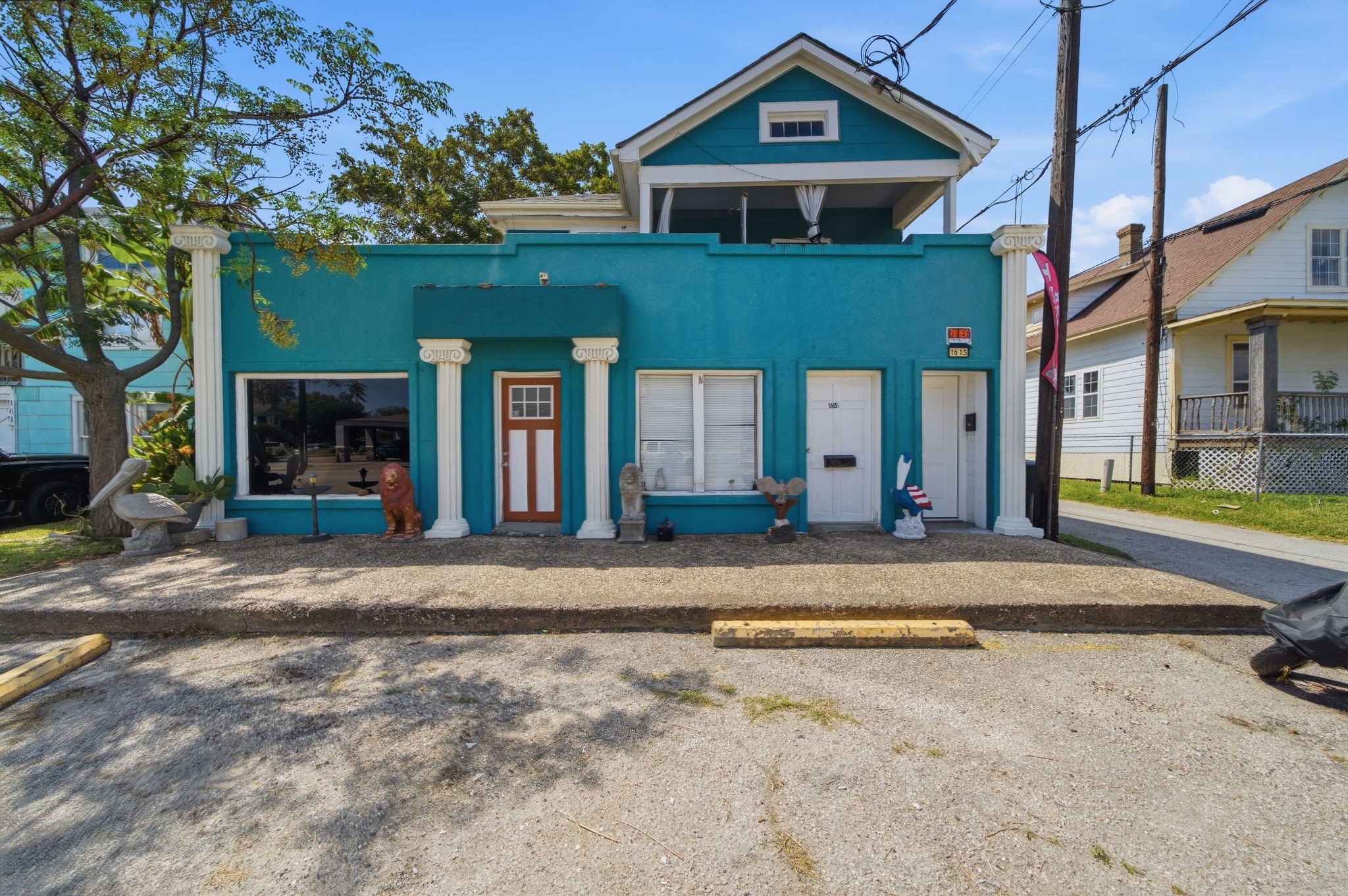 1613 39th Street Property Photo 1