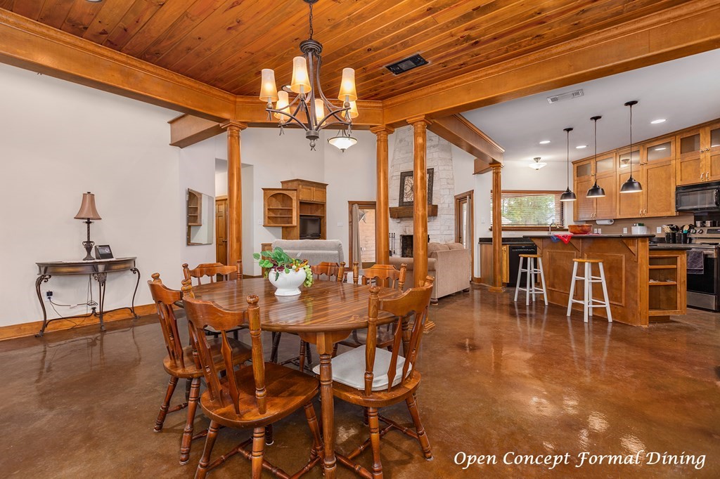 801 Caspers Cove Property Photo 7