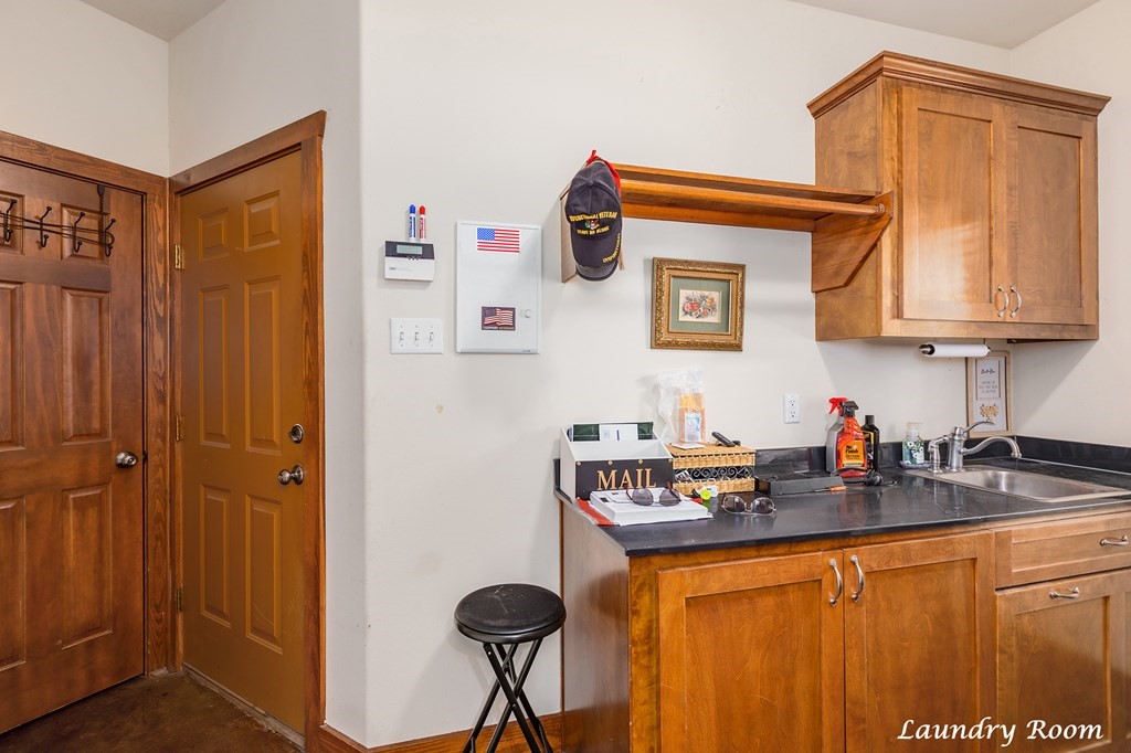 801 Caspers Cove Property Photo 27