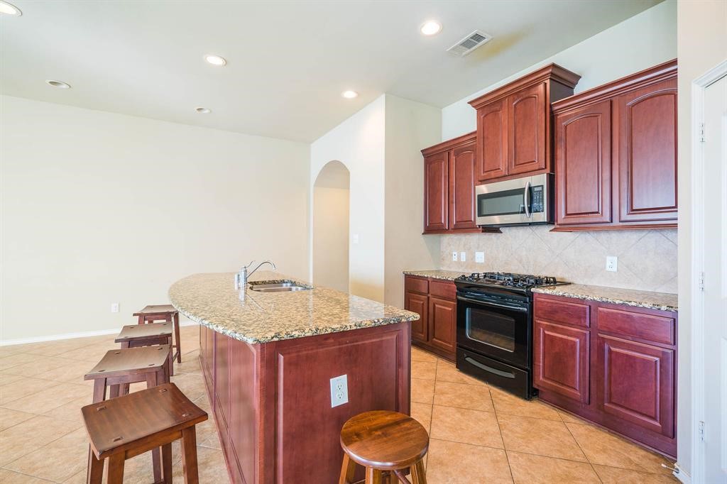 11015 Brighton Gardens Drive Property Photo 20