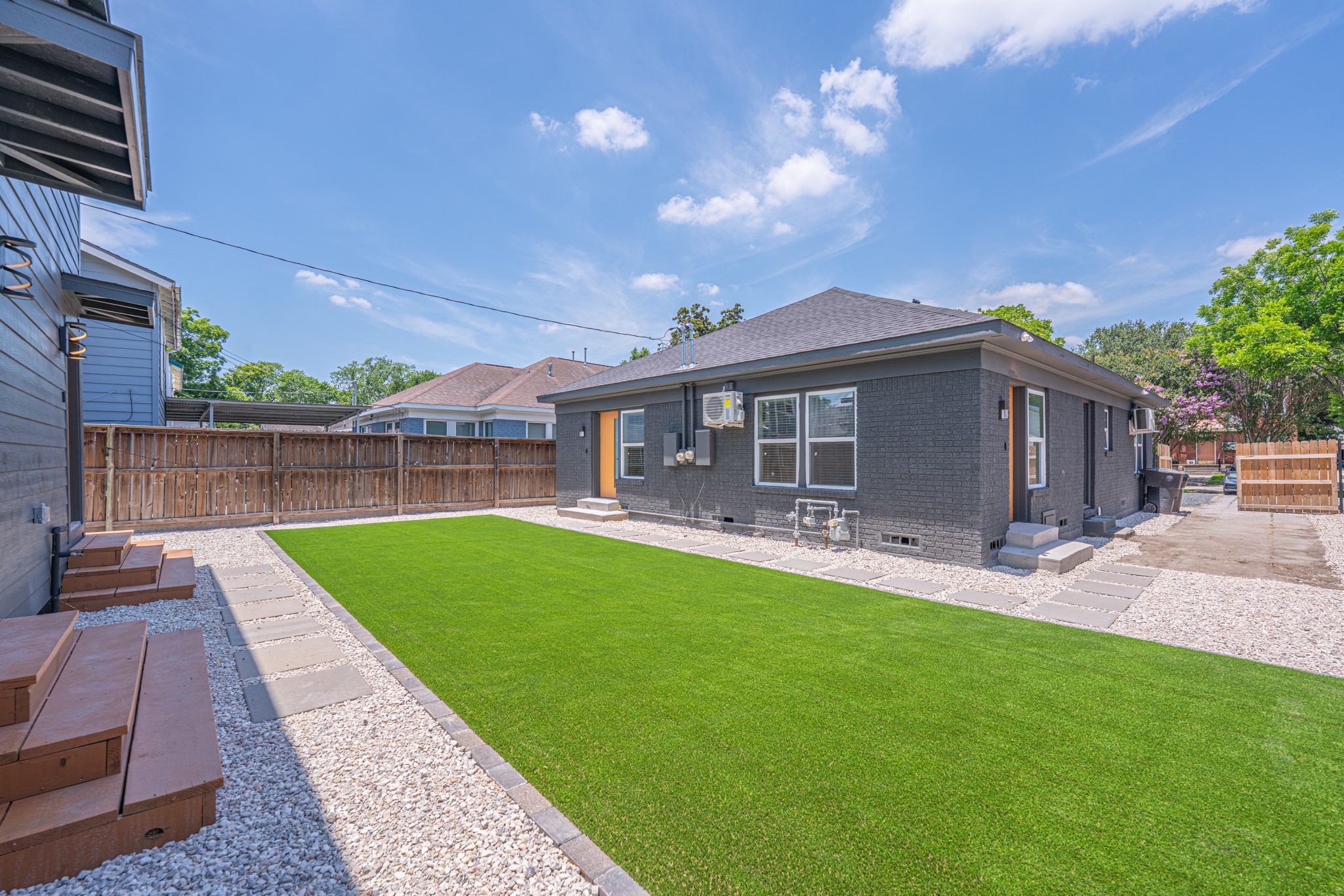 4202 Clay Street B Property Photo 4