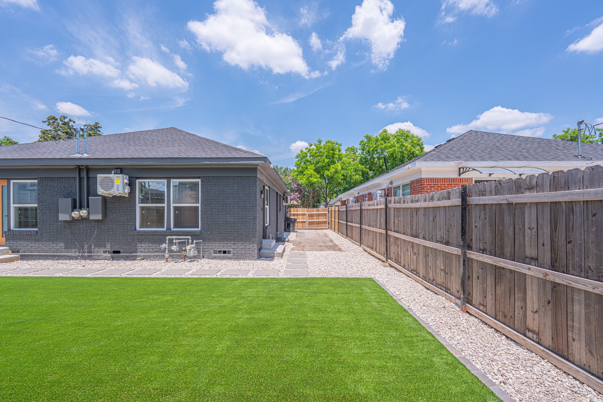 4202 Clay Street B Property Photo 5