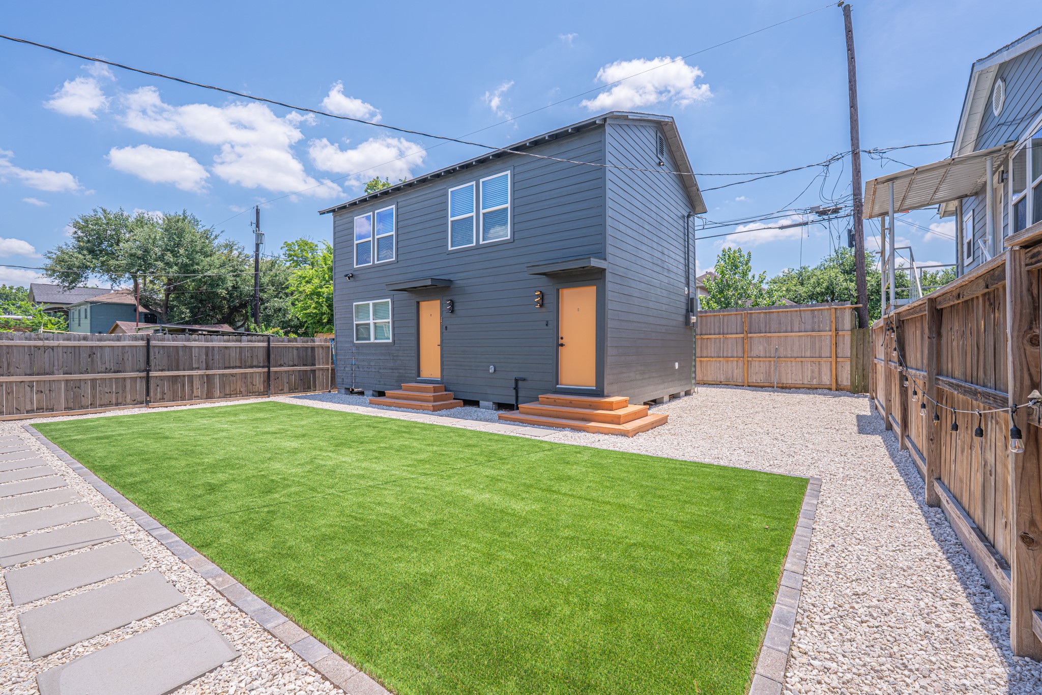 4202 Clay Street B Property Photo 6