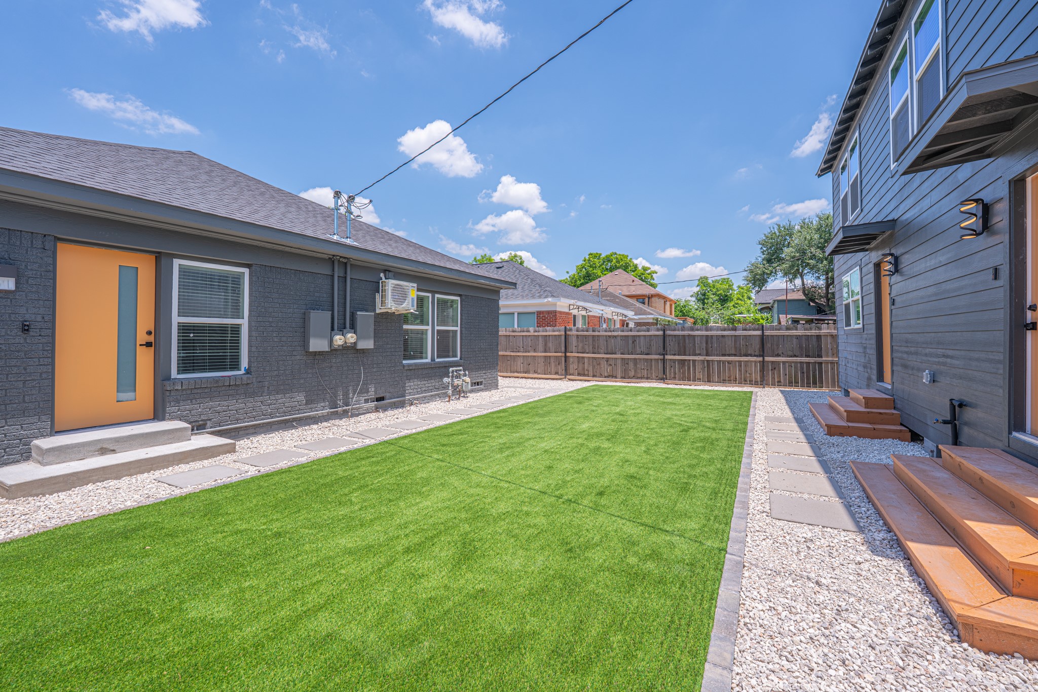 4202 Clay Street B Property Photo 7