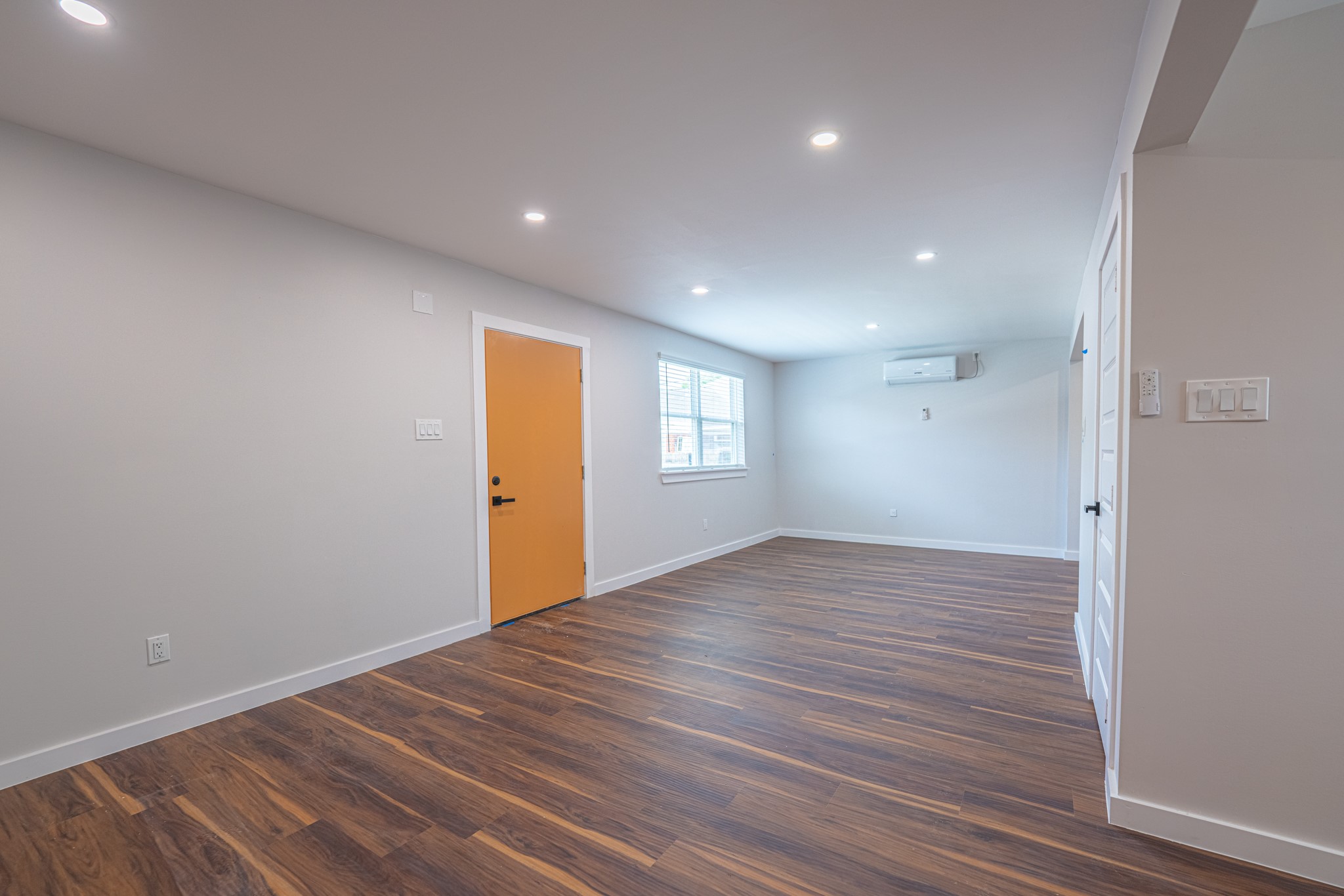 4202 Clay Street B Property Photo 18