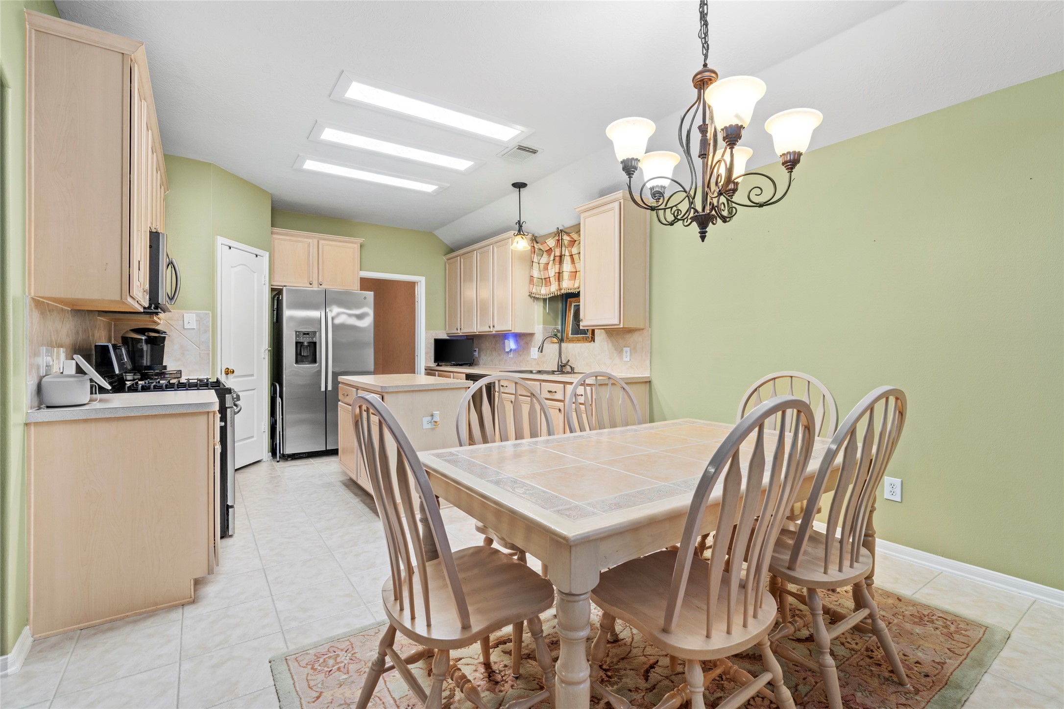4630 Sundown Court Property Photo 11