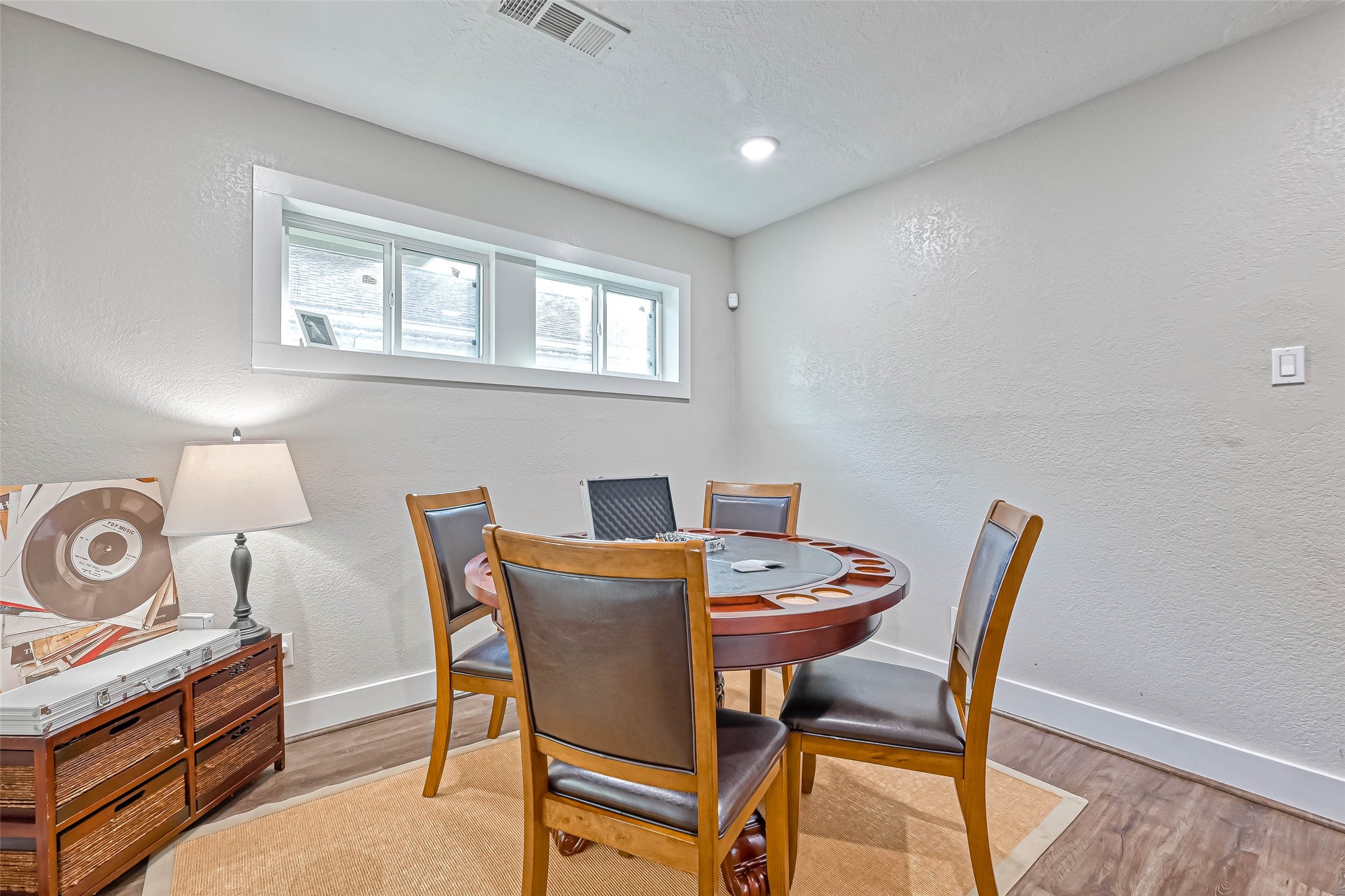 10601 Willowgrove Drive Property Photo 14