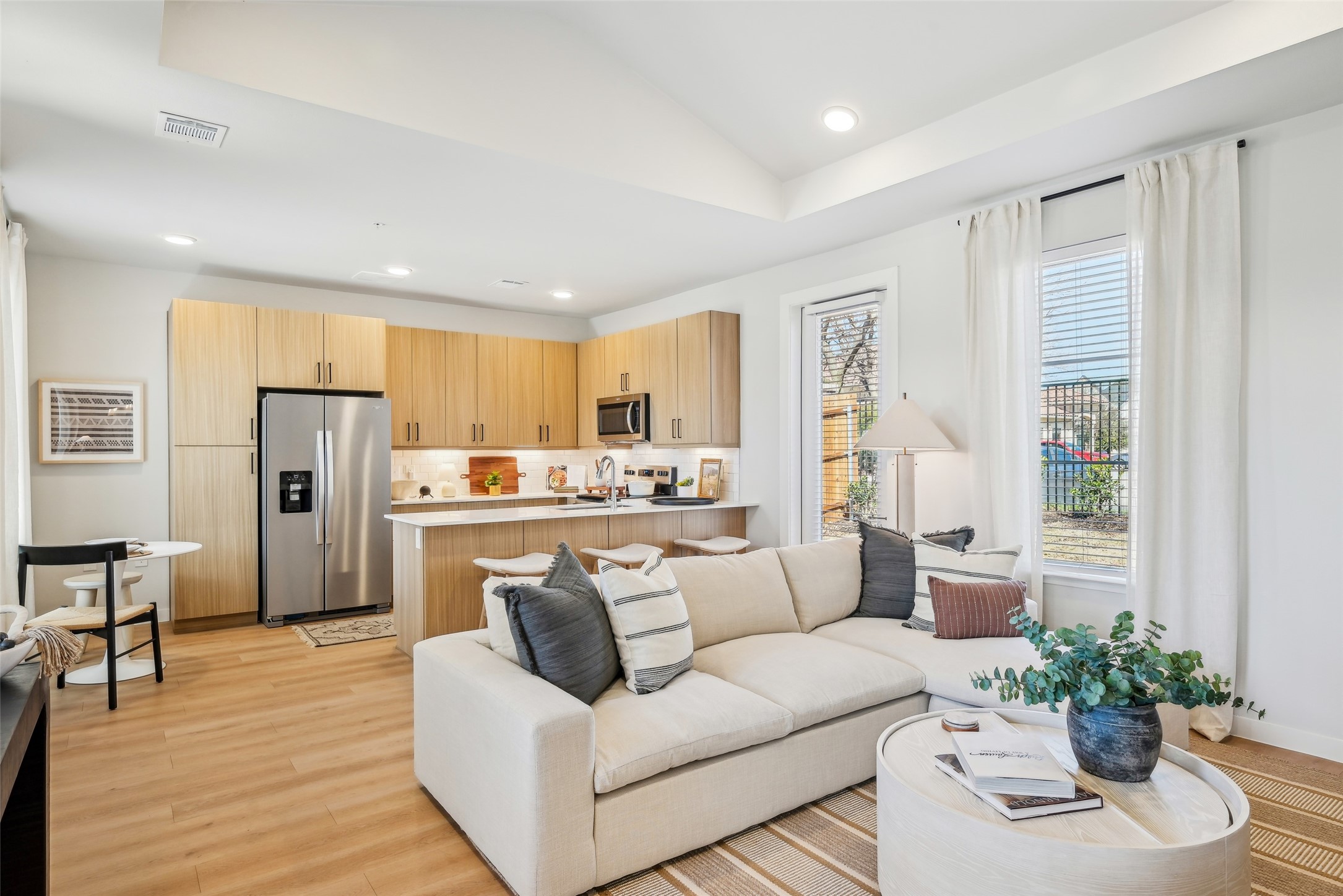 3651-313 S Custer Road Property Photo 9