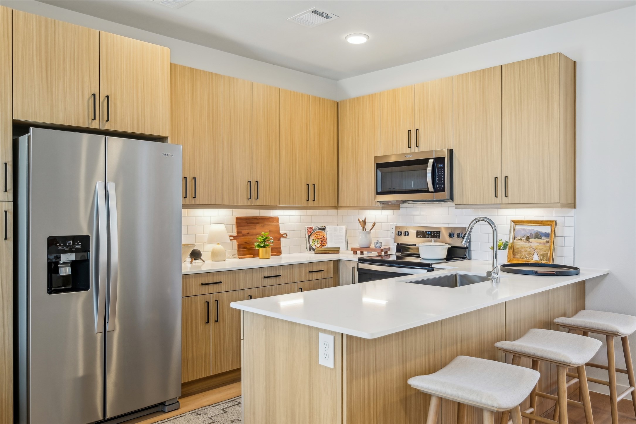 3651-313 S Custer Road Property Photo 12