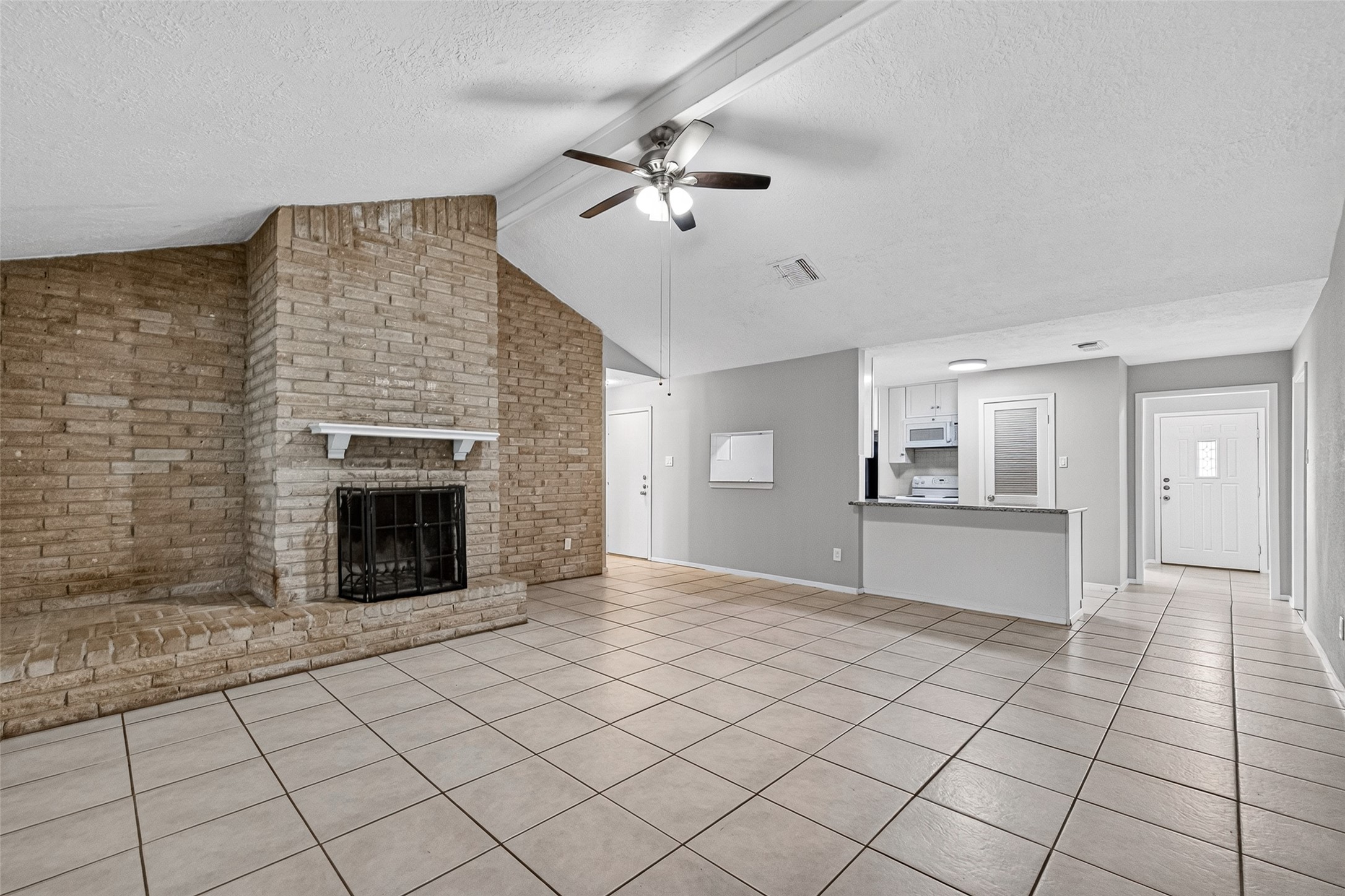 16614 Blackhawk Boulevard Property Photo 7