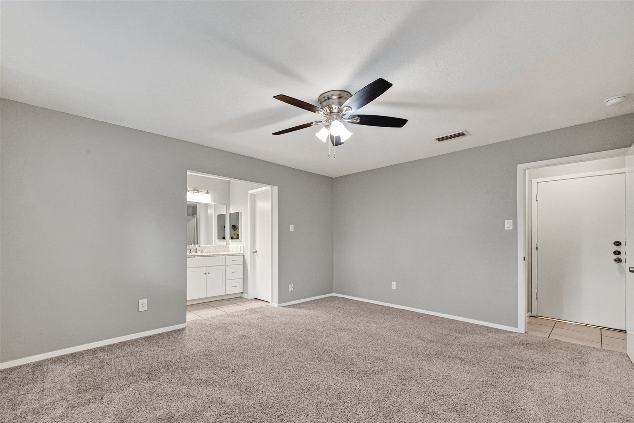16614 Blackhawk Boulevard Property Photo 15