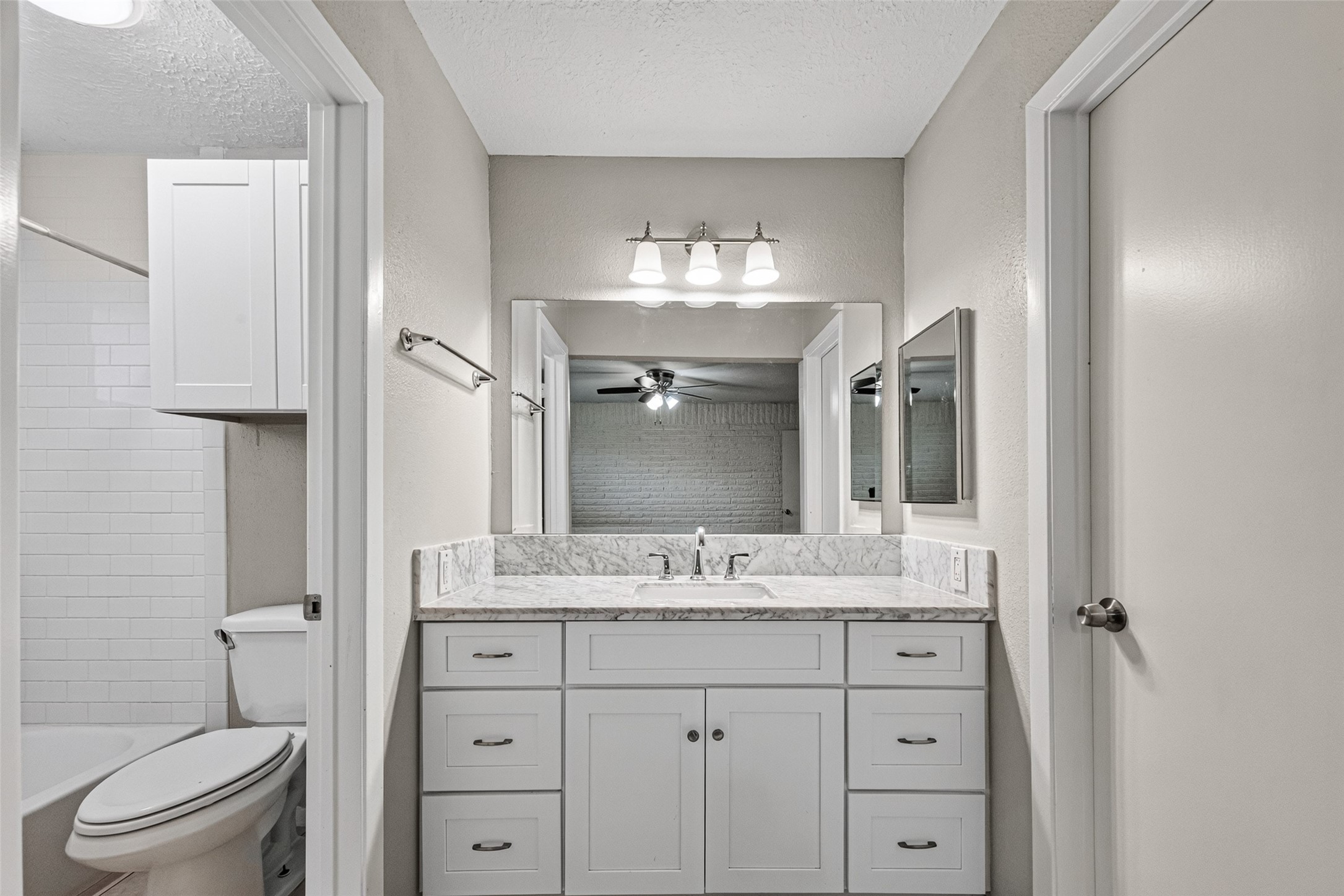 16614 Blackhawk Boulevard Property Photo 16