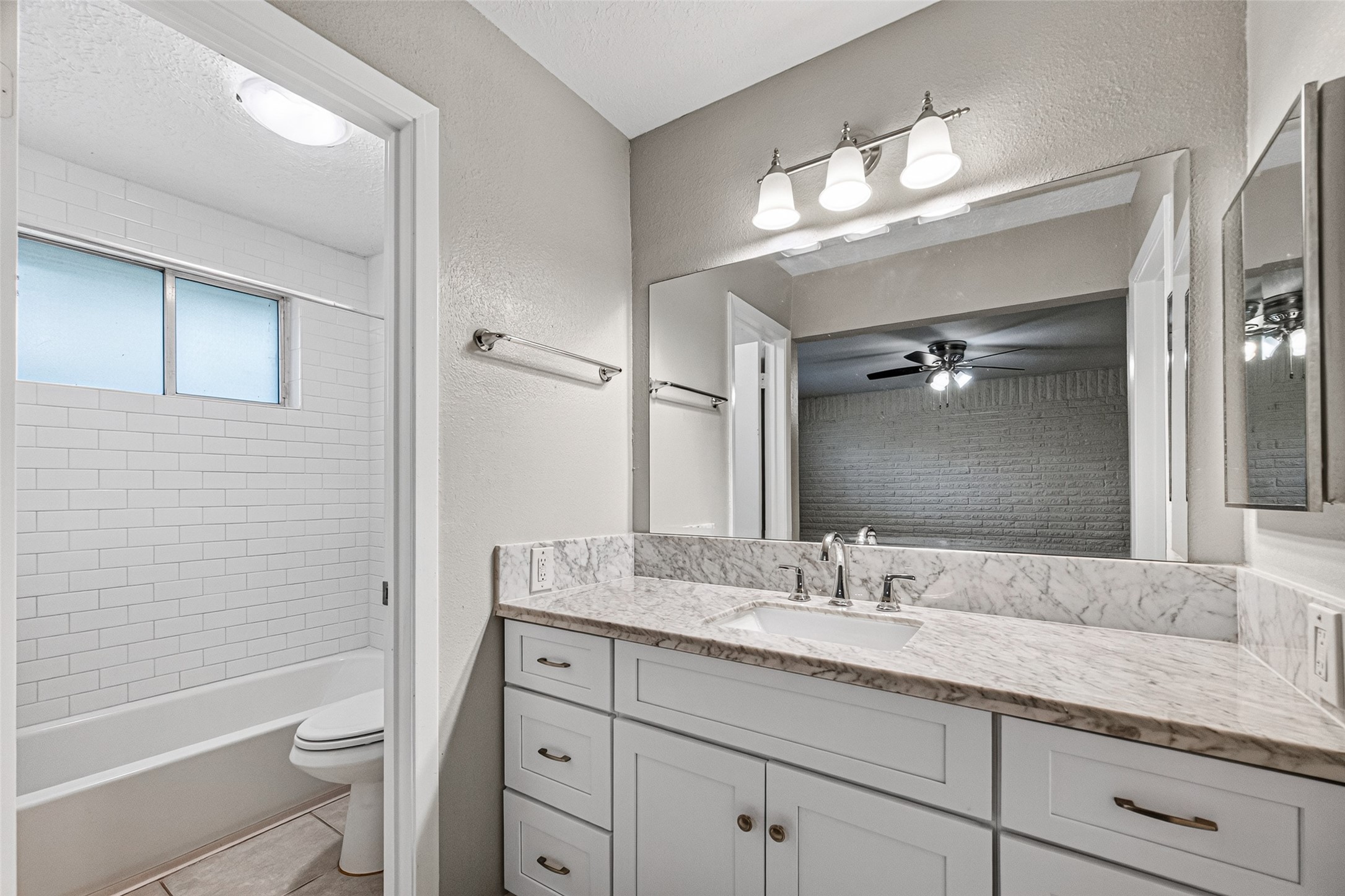 16614 Blackhawk Boulevard Property Photo 18