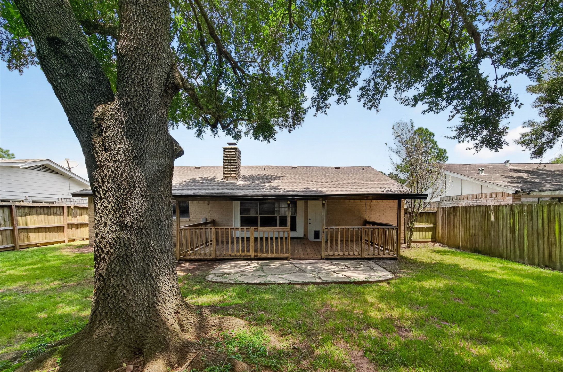 16614 Blackhawk Boulevard Property Photo 28