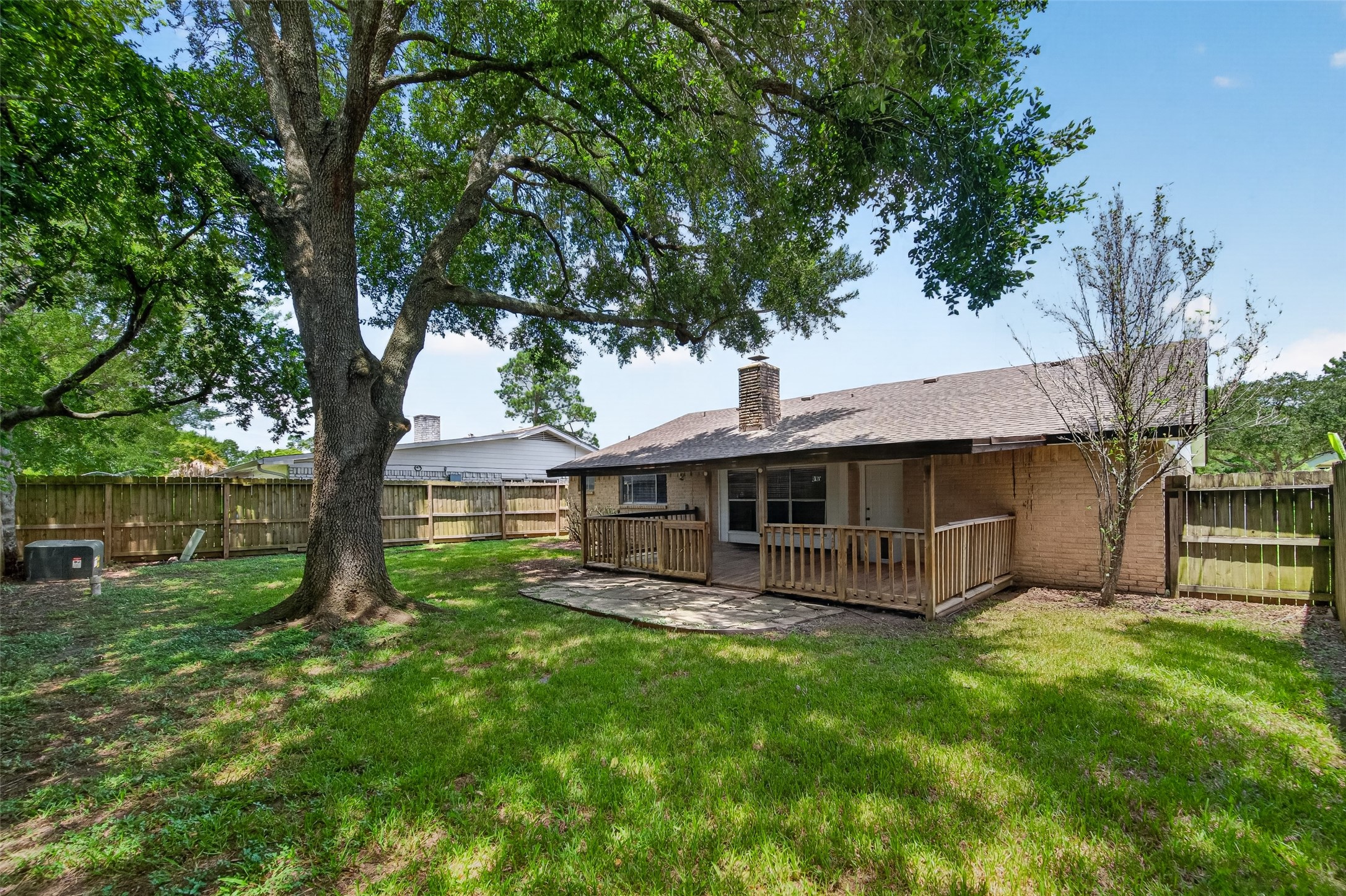 16614 Blackhawk Boulevard Property Photo 29