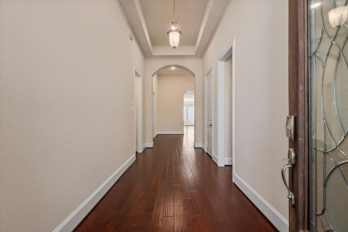 11231 Dunstan Hill Drive Property Photo 3