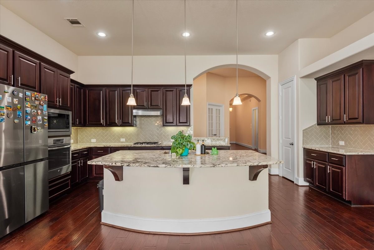 11231 Dunstan Hill Drive Property Photo 7