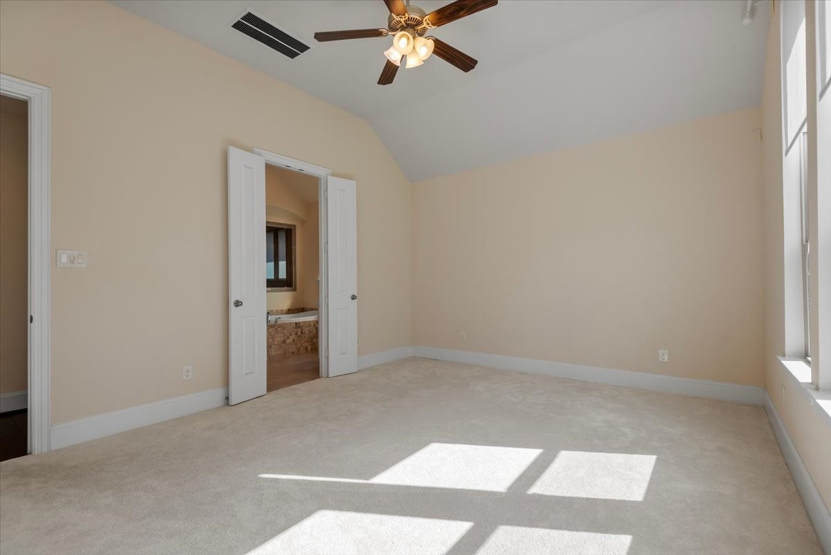 11231 Dunstan Hill Drive Property Photo 12
