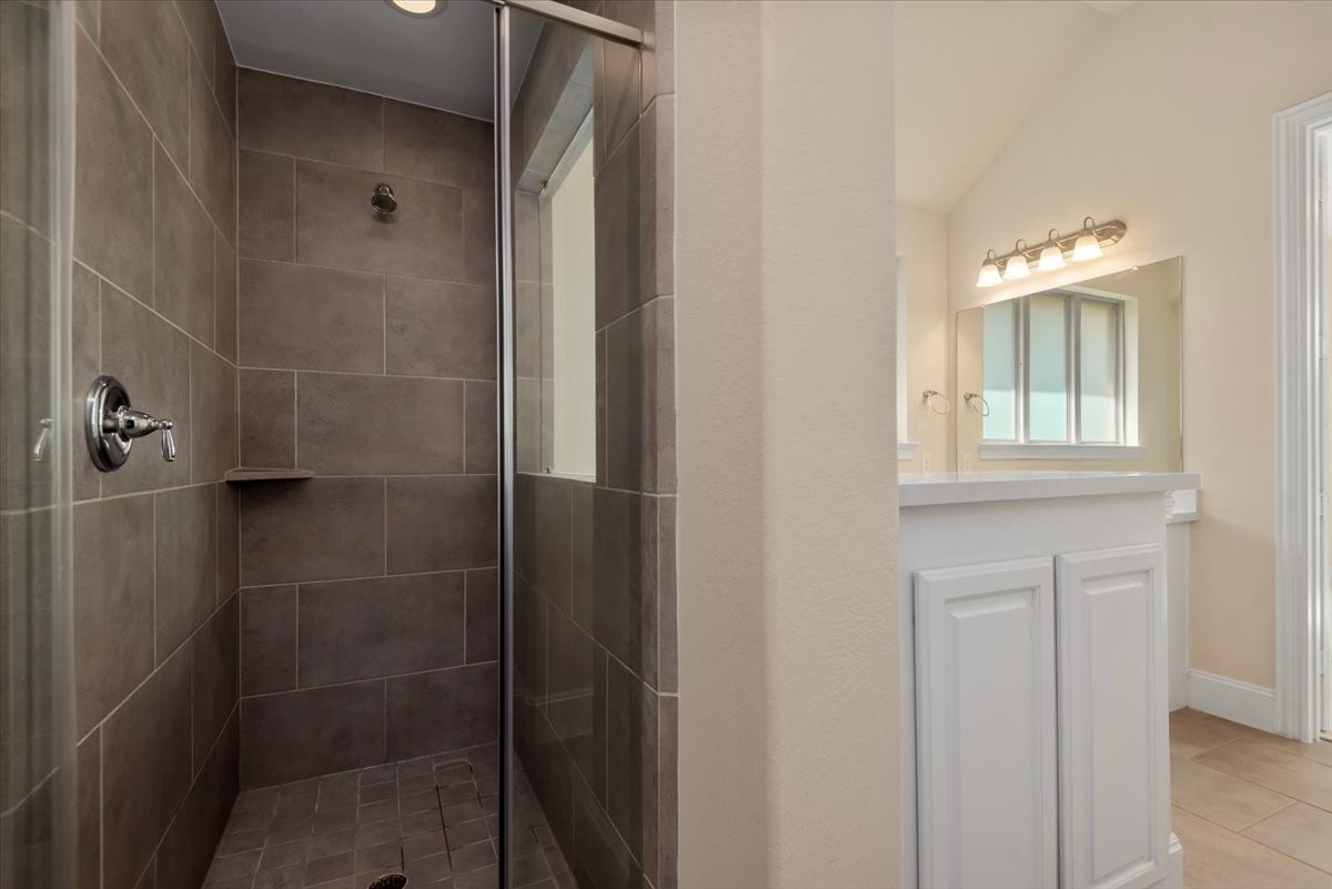 11231 Dunstan Hill Drive Property Photo 17