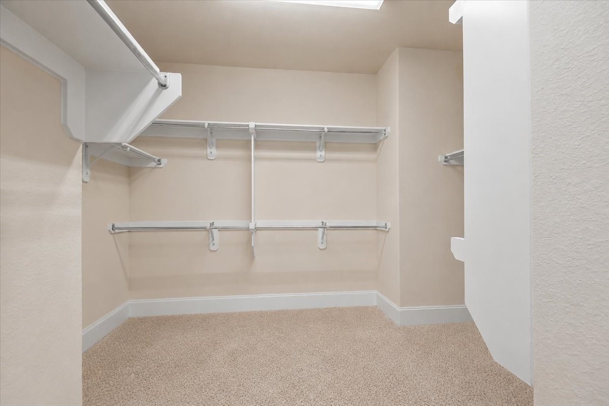 11231 Dunstan Hill Drive Property Photo 18