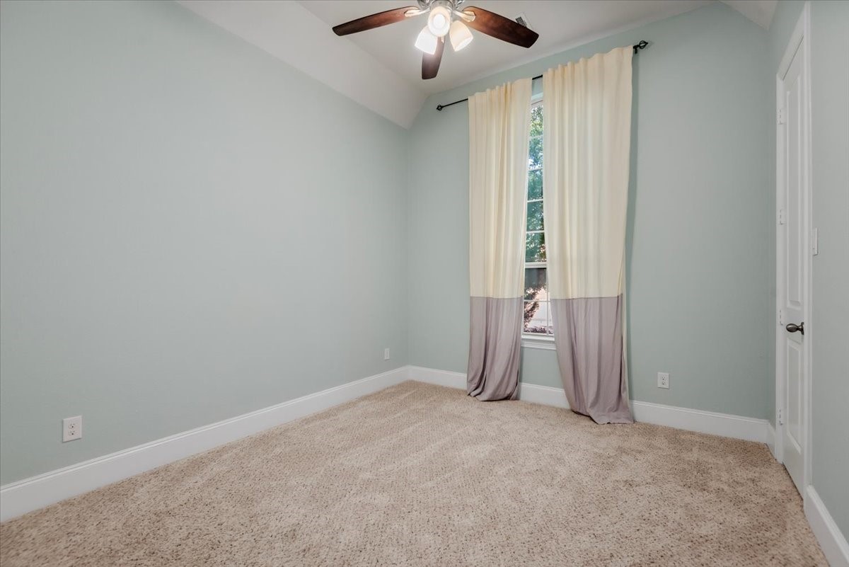11231 Dunstan Hill Drive Property Photo 19