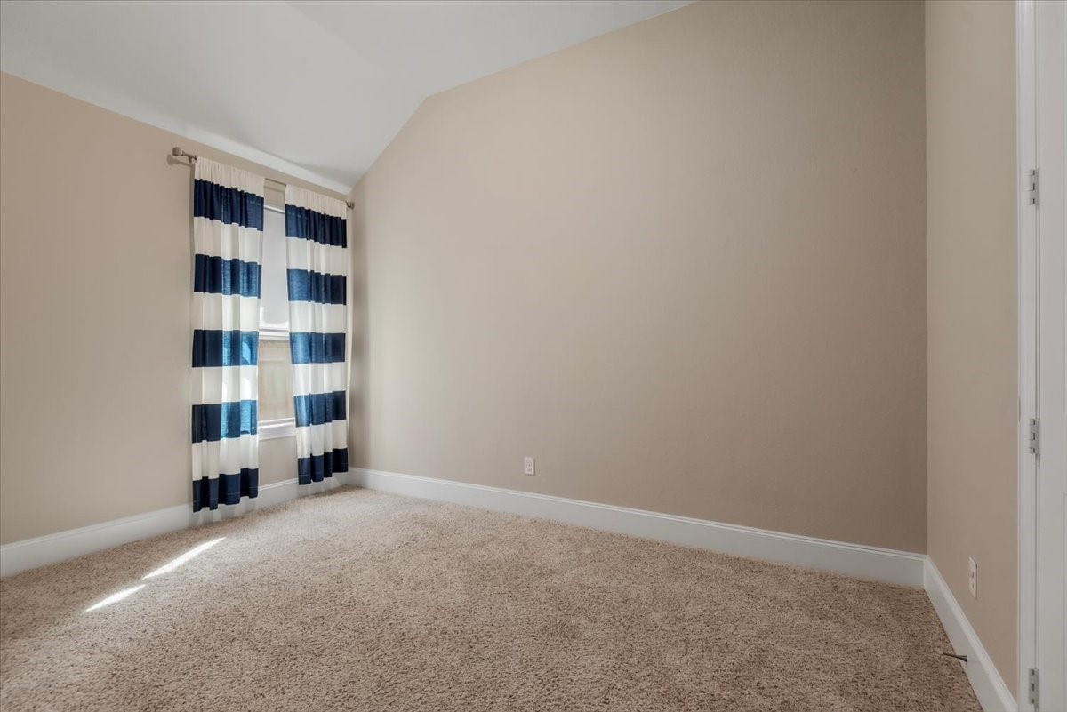 11231 Dunstan Hill Drive Property Photo 21
