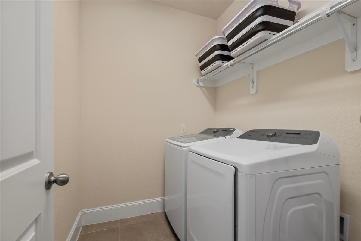 11231 Dunstan Hill Drive Property Photo 25