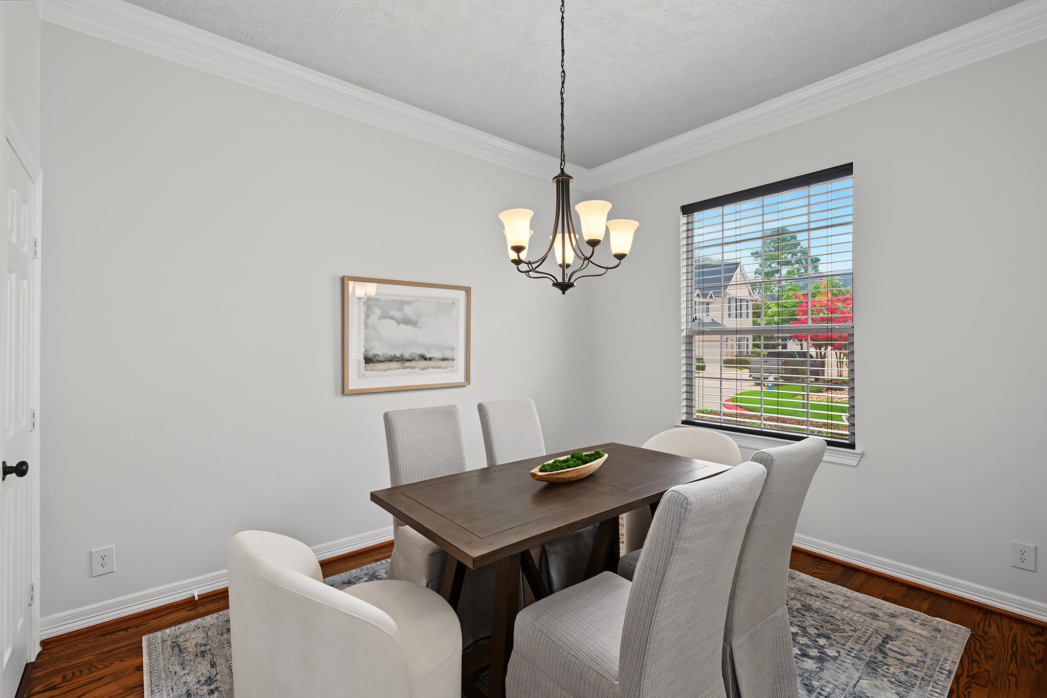7827 Shady Villa Cove Property Photo 3