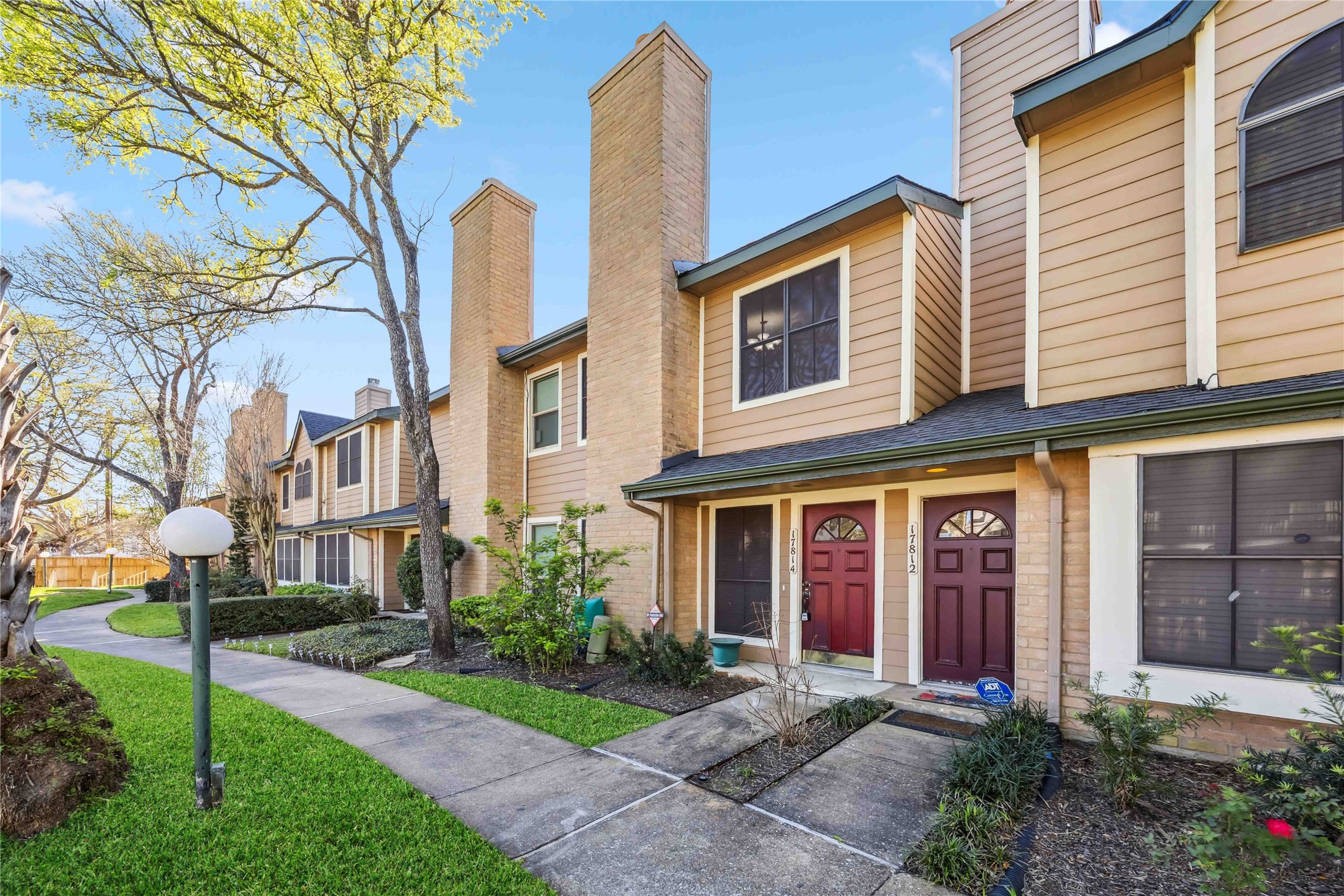 17814 Kings Park Lane Property Photo