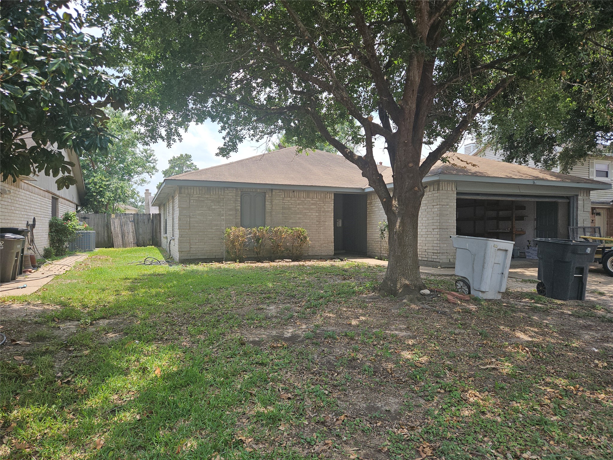 18539 Lippizaner Drive Property Photo 1