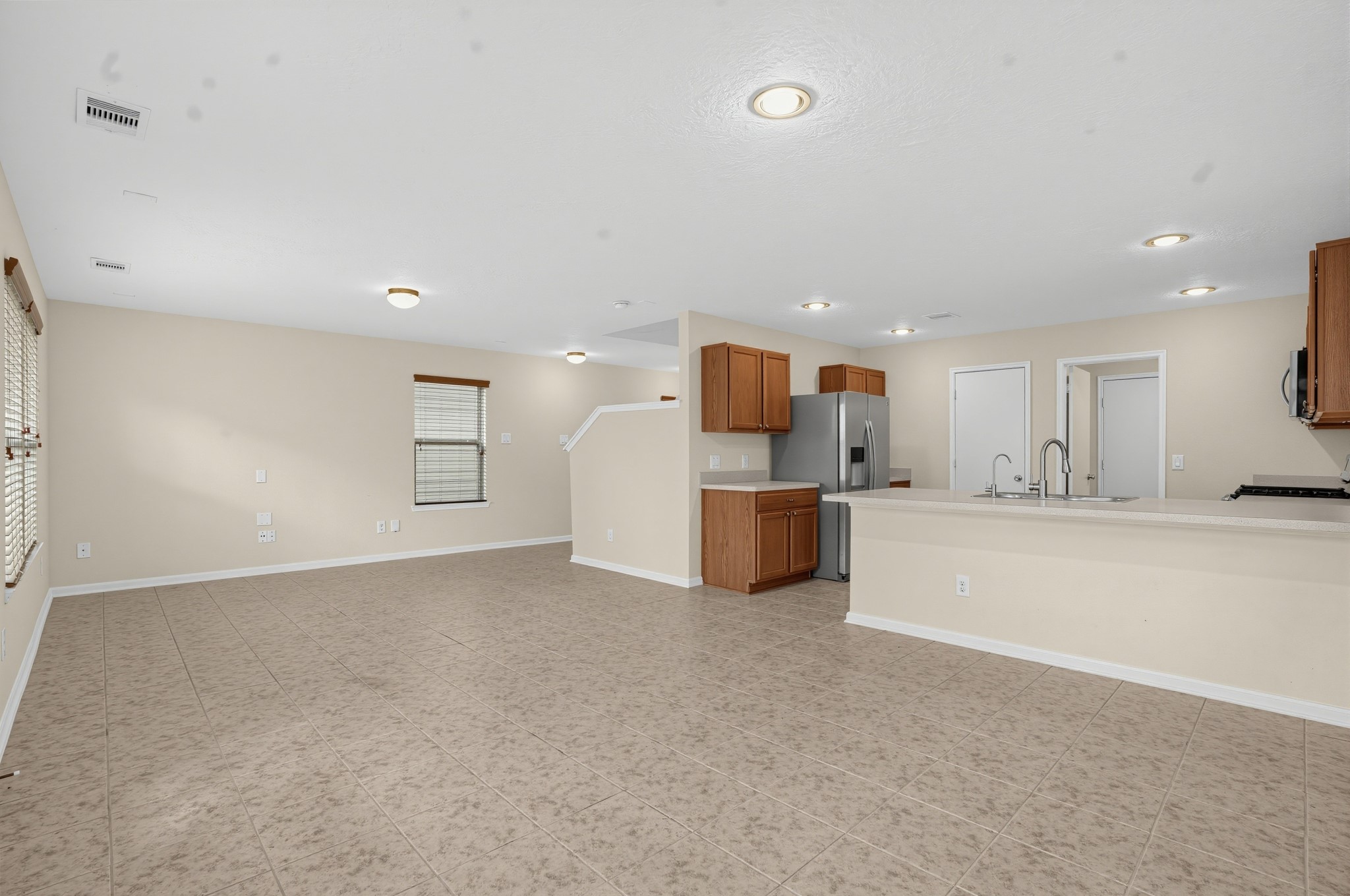 19436 Archer Glen Drive Property Photo 10