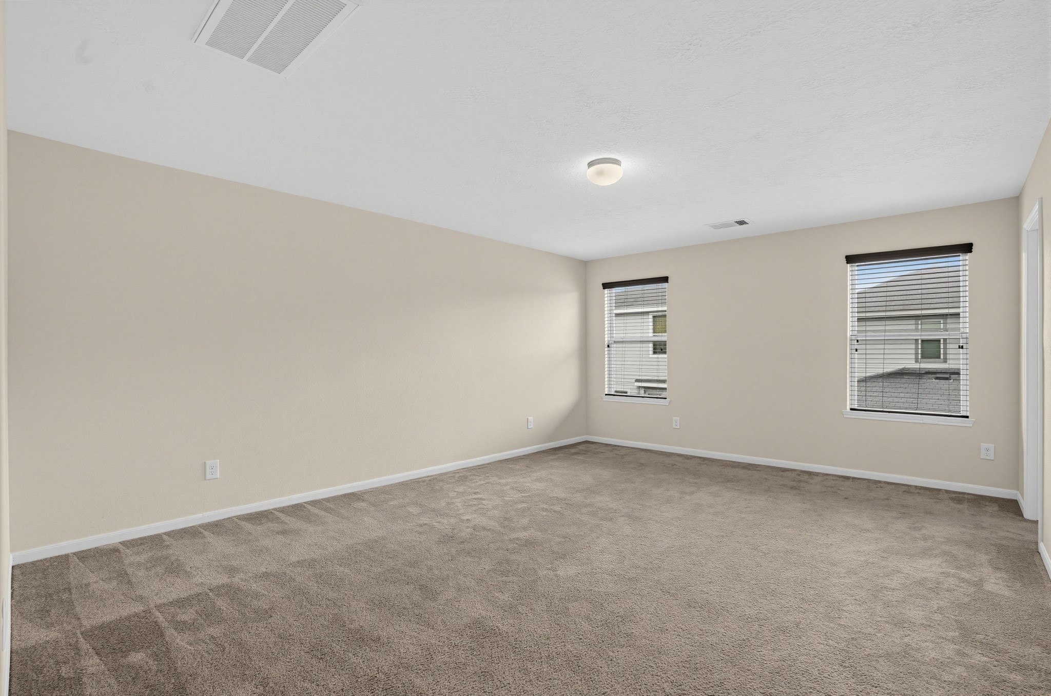 19436 Archer Glen Drive Property Photo 15