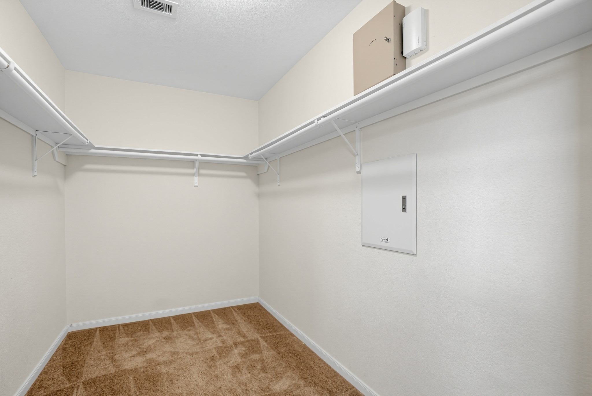 19436 Archer Glen Drive Property Photo 27