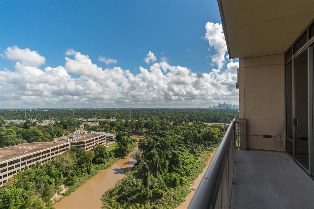 7 Riverway 1201 Property Photo 15