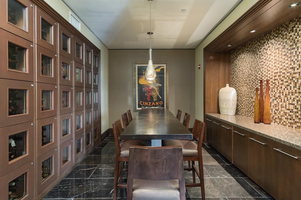 7 Riverway 1201 Property Photo 19