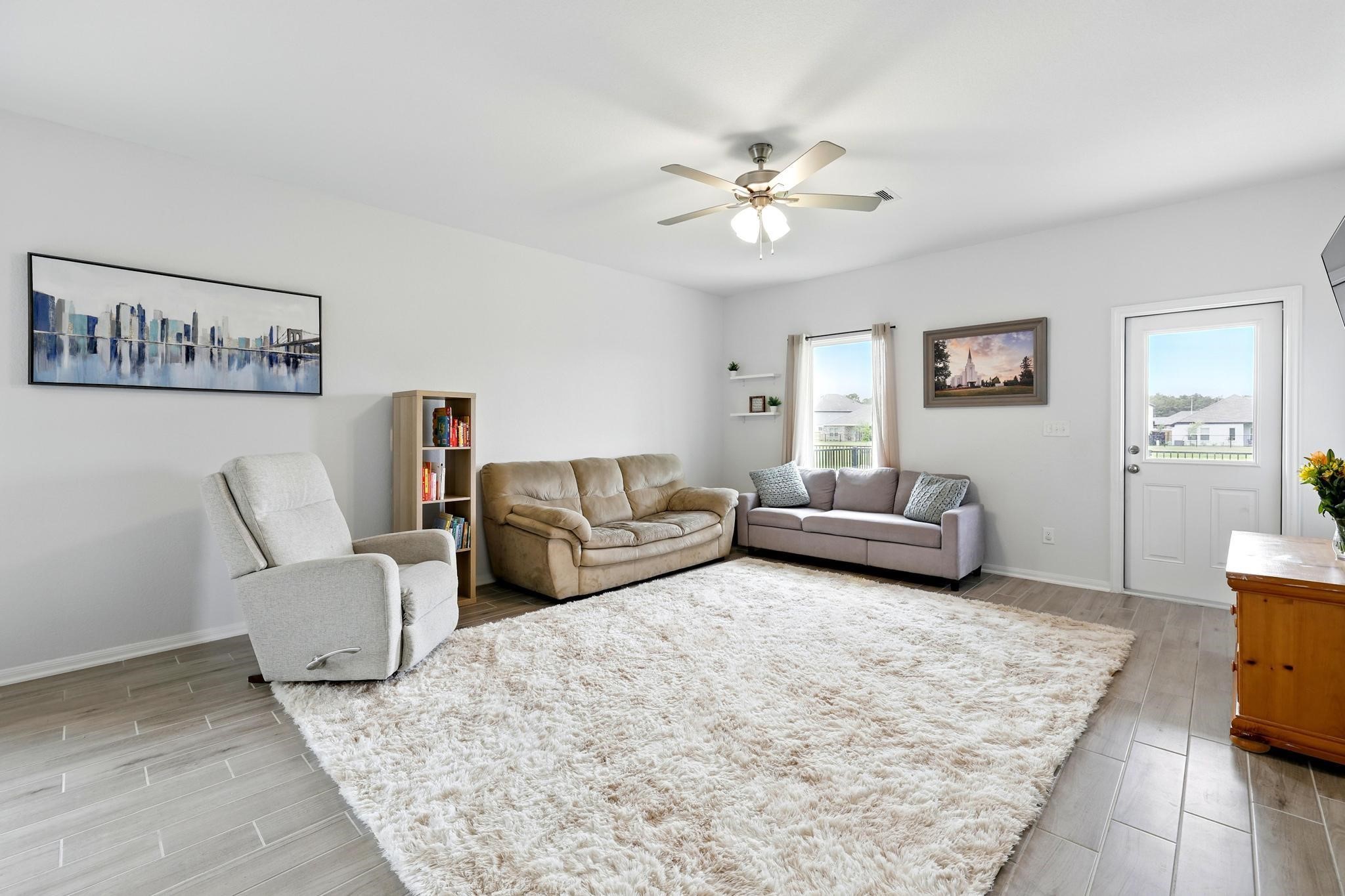 15219 Faushard Lane Property Photo 8