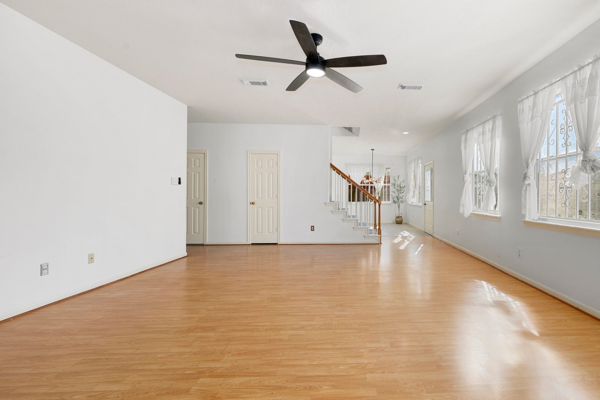 9358 Corner Oaks Lane Property Photo 9