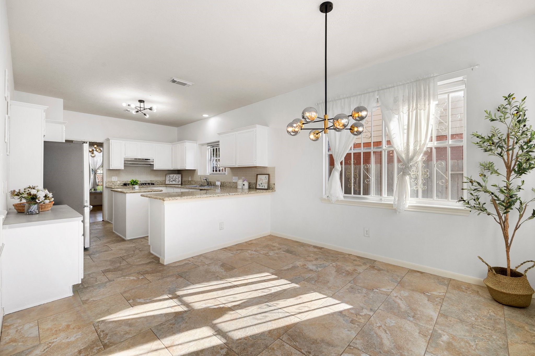 9358 Corner Oaks Lane Property Photo 14
