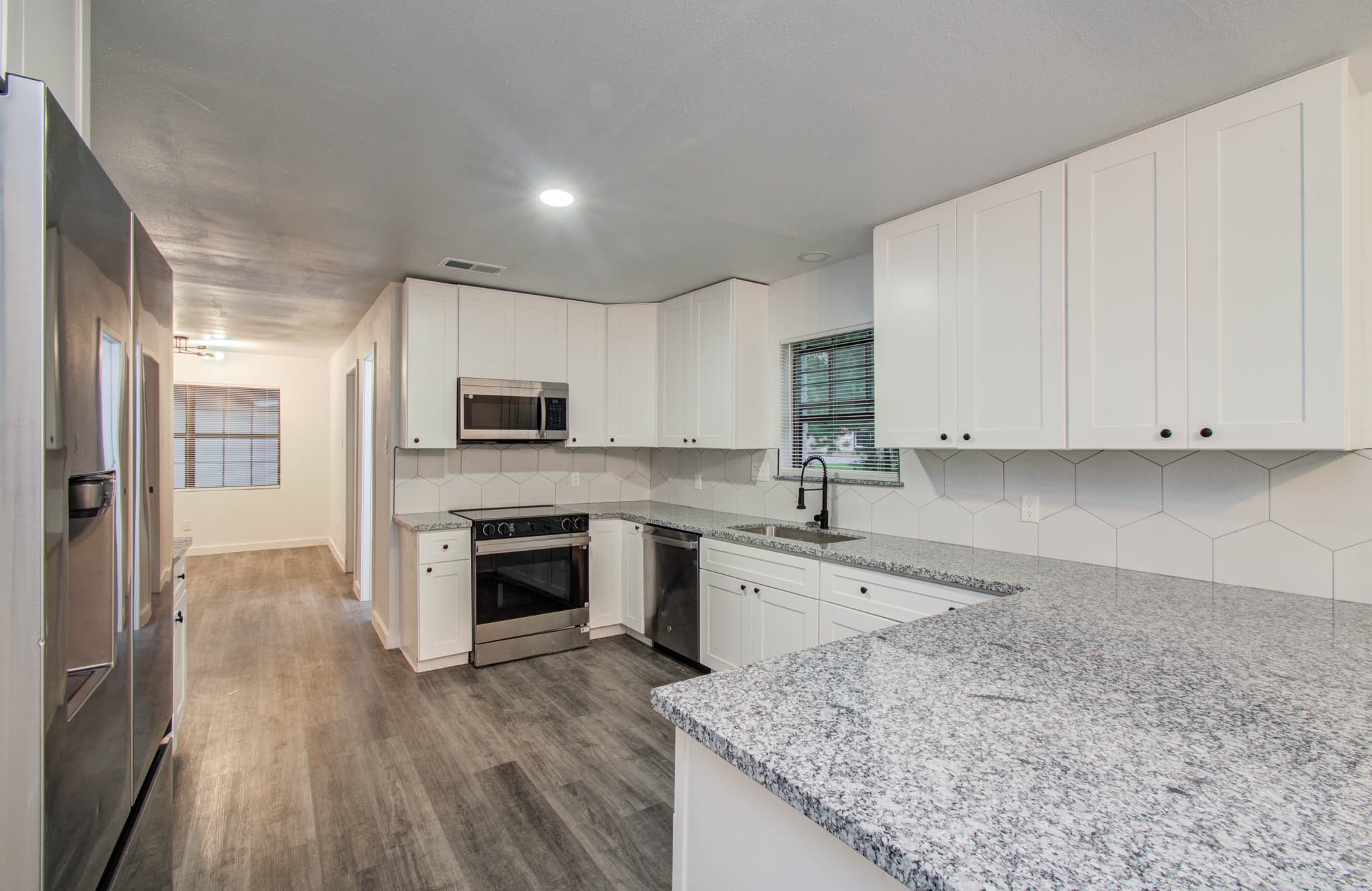 703 Ravensworth Drive Property Photo 11