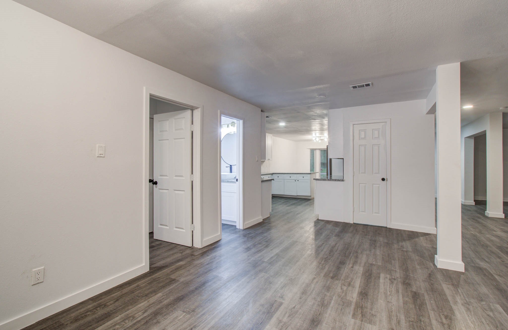 703 Ravensworth Drive Property Photo 18