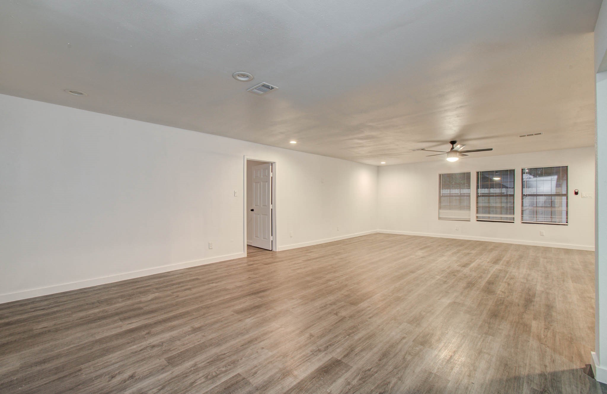 703 Ravensworth Drive Property Photo 23