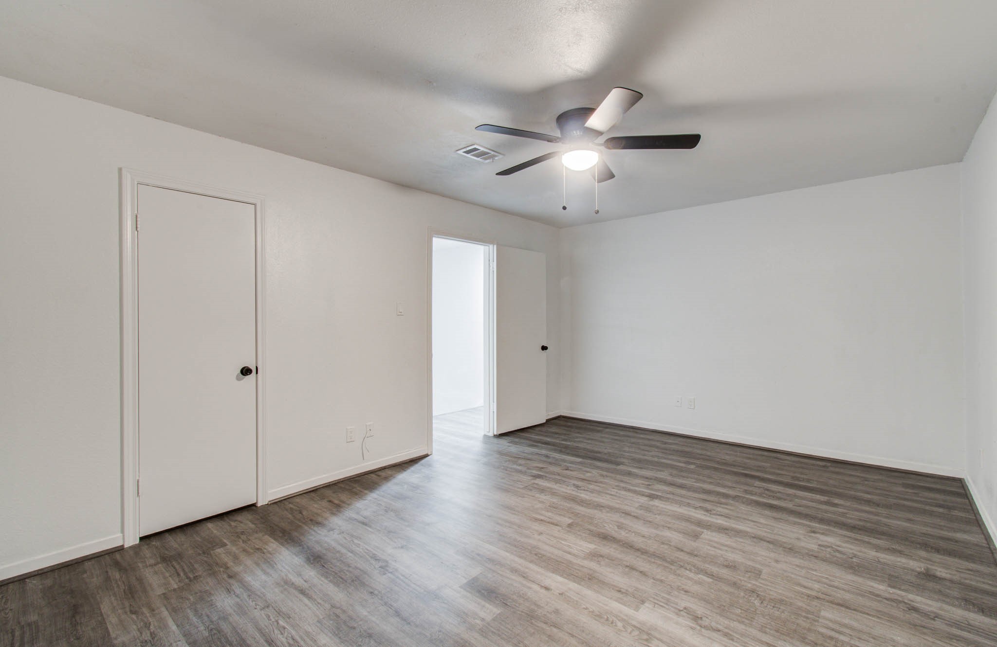 703 Ravensworth Drive Property Photo 36