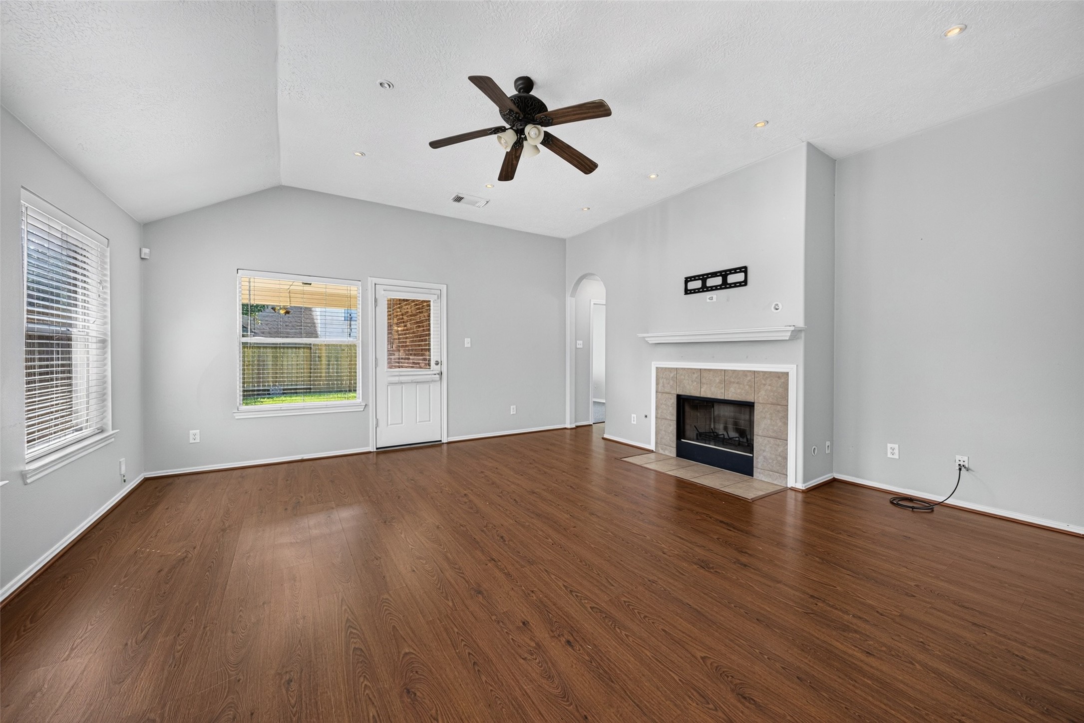 20531 Newfalls Court Property Photo 13