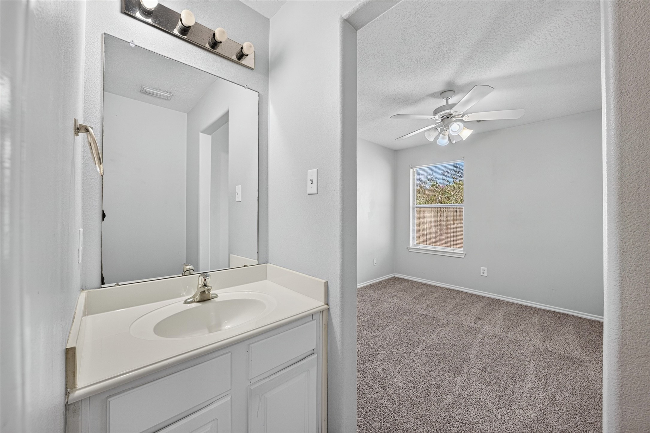 20531 Newfalls Court Property Photo 18