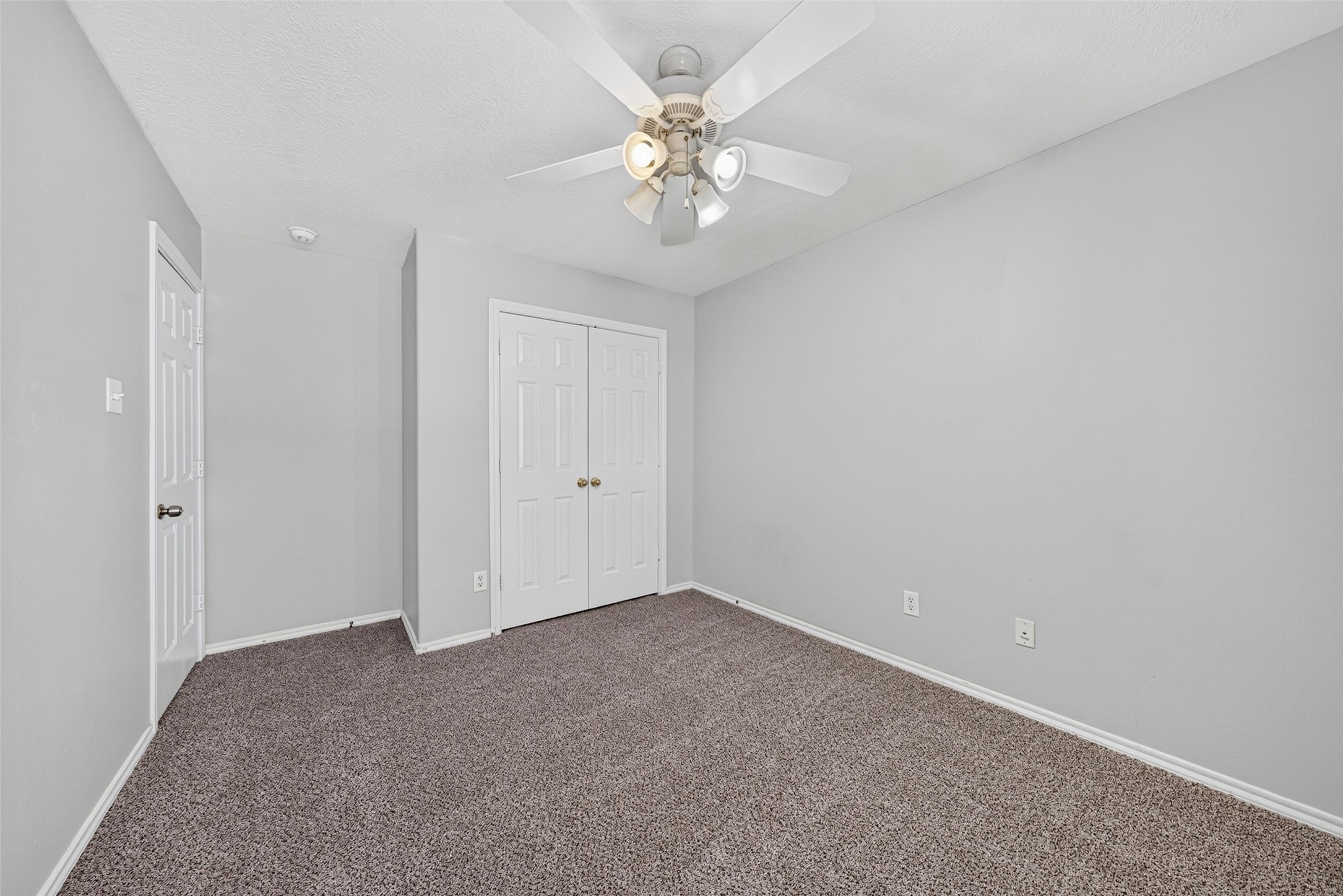 20531 Newfalls Court Property Photo 23